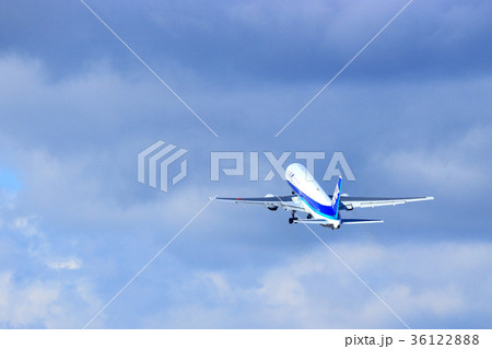 大阪国際空港 飛行機 離陸 大阪国際空港 飛行機 離陸 36122888