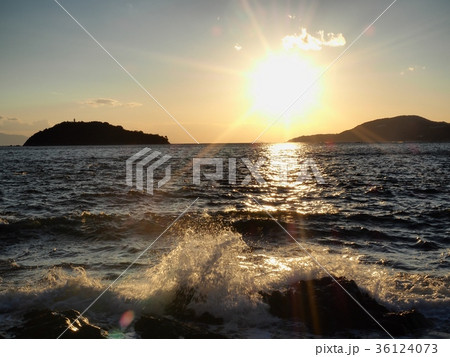 播磨灘の夕景　西陽　西日 36124073