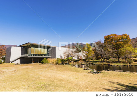 河口湖美術館 36135010