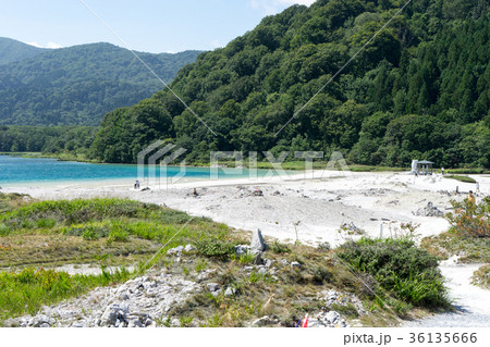 恐山霊場の極楽浜 36135666