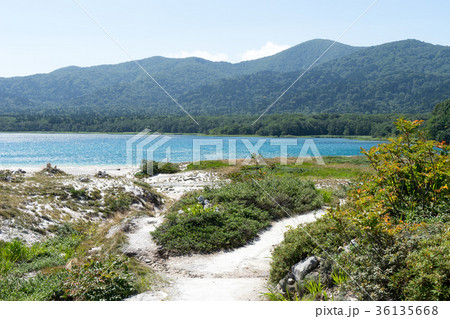 恐山霊場の極楽浜 36135668