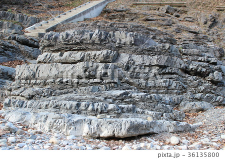 下仁田ジオパーク(宮室の逆転層) 下仁田ジオパーク(宮室の逆転層) 36135800
