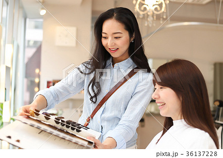 美容院　カラー 36137228