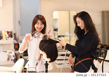 美容院 練習 美容院 練習 36137503