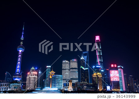中国・上海の夜景 中国・上海の夜景 36143999
