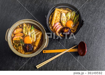 味噌煮込みうどん　Miso stew noodles Japanese food 36149592