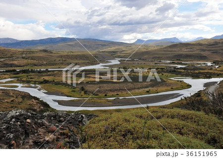 パイネ国立公園トレッキング 36151965