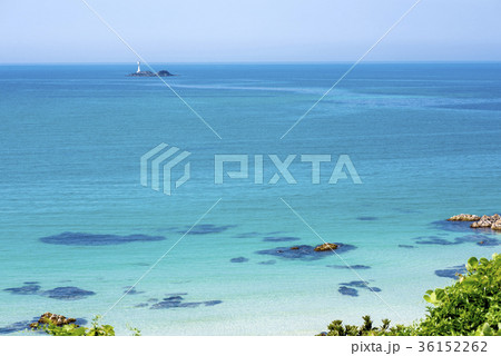 海士ヶ瀬戸の海と灯台 海士ヶ瀬戸の海と灯台 36152262
