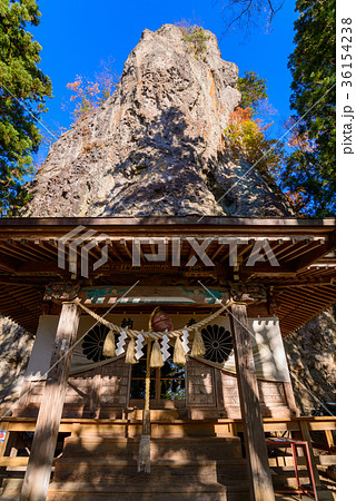 妙義山 中之嶽神社 轟岩の写真素材