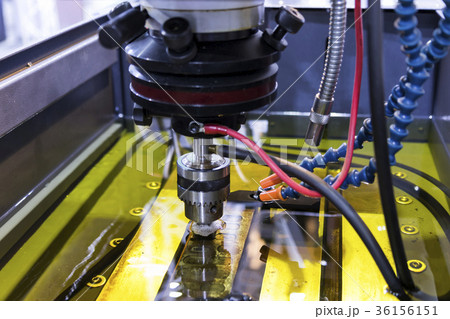 Electrical discharge machining ;spark machining 36156151