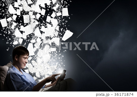 Surfing internet before sleep Surfing internet before sleep 36171874