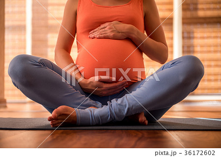 Young lady big with child 36172602