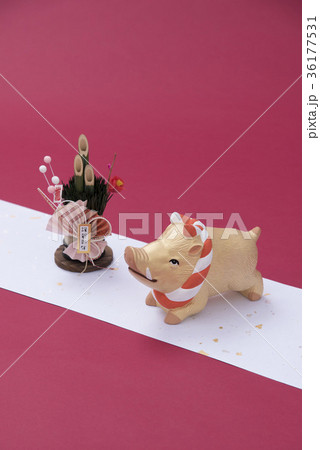 亥の人形とミニ門松 36177531