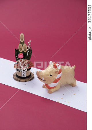 亥の人形とミニ門松 36177535