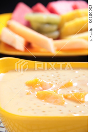 sweet soup 36180032