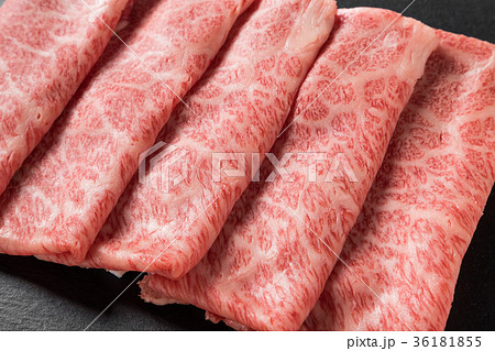 最高級 九州産黒毛和牛の霜降り肉The finest Kyushu Japanese beef 最高級 九州産黒毛和牛の霜降り肉The finest Kyushu Japanese beef 36181855