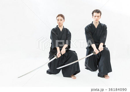 インバウンドツーリスト　文化体験　居合道 36184090