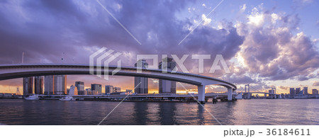 夕焼けの東京湾岸パノラマ 夕焼けの東京湾岸パノラマ 36184611