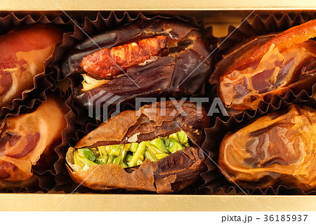 デーツ　ナツメヤシの詰め合わせ 36185937