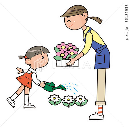 春、花を植えるお母さんと女の子。 36185958