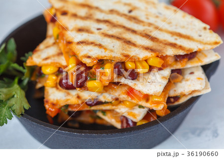 Vegetarian quesadilla with vegetables and cheese 36190660