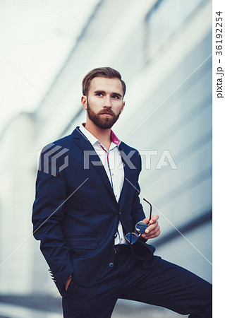 Portrait of handsome businessman 36192254