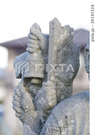 信州の文化財 名工 守屋貞治の石仏 福沢家の准胝観音菩薩 光背拡大(駒ヶ根市福岡)貞治仏の傑作 信州の文化財 名工 守屋貞治の石仏 福沢家の准胝観音菩薩 光背拡大(駒ヶ根市福岡)貞治仏の傑作 36195328