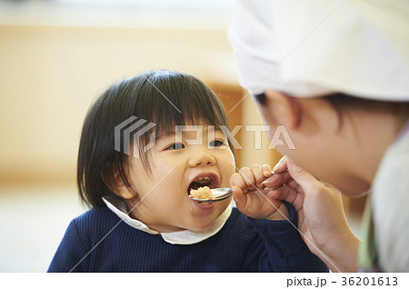 企業内保育 給食 企業内保育 給食 36201613
