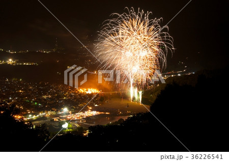 錦帯橋　花火大会 36226541