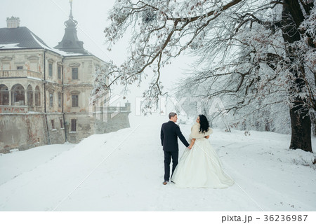 The full-length back view of the beautiful The full-length back view of the beautiful 36236987