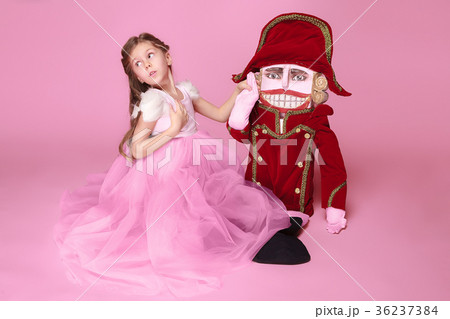 The beauty ballerina with nutcracker 36237384
