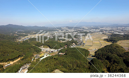 空撮　福岡県飯塚市八木山峠上空より、飯塚市内を撮影 36244368