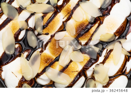 焼きマシュマロ　Baked chocolate marshmallow 36245648