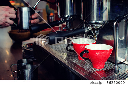 Barista Coffee Brewing Barista Coffee Brewing 36250090