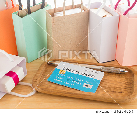 ショッピング クレジットカード カード決済 ショッピングバッグ 買い物 買い物依存症 買い物好き ショッピング クレジットカード カード決済 ショッピングバッグ 買い物 買い物依存症 買い物好き 36254054