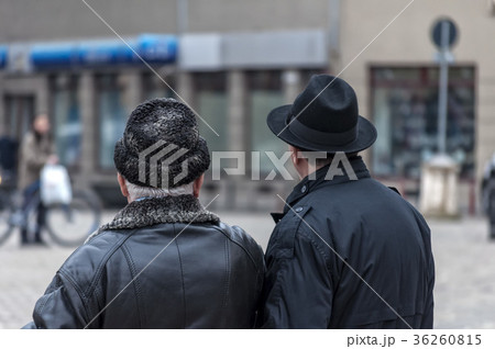 Two people talking 36260815