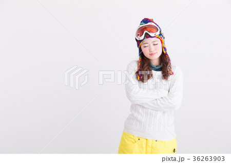 ウィンタースポーツ・女性(白バック) ウィンタースポーツ・女性(白バック) 36263903