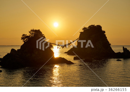 豊後二見ヶ浦からの日の出 豊後二見ヶ浦からの日の出 36266155