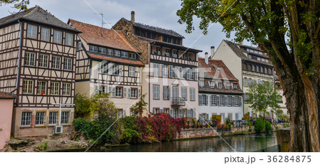 Strasbourg, water canal house in Petite France Strasbourg, water canal house in Petite France 36284875