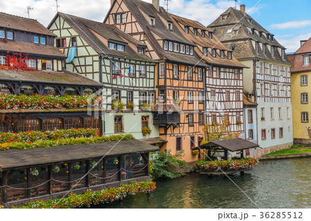 Strasbourg, water canal and nice house in Petite F 36285512
