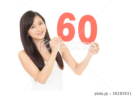 数字を持つ女性 36285631