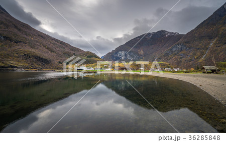 Stunning scenery of norwegian fiord Stunning scenery of norwegian fiord 36285848