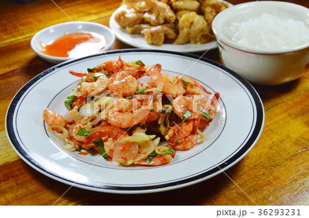 rice porridge with fried chicken and spicy shrimp rice porridge with fried chicken and spicy shrimp 36293231
