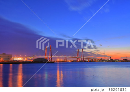 名港トリトンの夕景 36295832