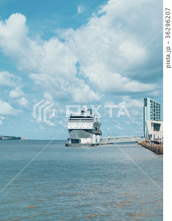 LIVERPOOL, ENGLAND - AUGUST 10, 2013 36296207