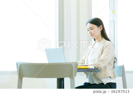 女性会社員 OL ビジネスイメージ オフィスレディ 女性会社員 OL ビジネスイメージ オフィスレディ 36297015
