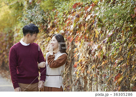 秋 デート 屋外 36305286