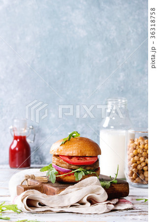 Homemade meat burger 36318758