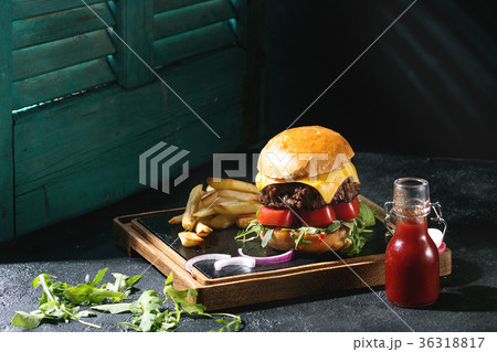 Hamburger with french fries Hamburger with french fries 36318817