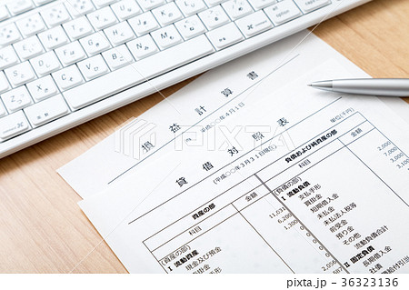 ビジネス資料 36323136